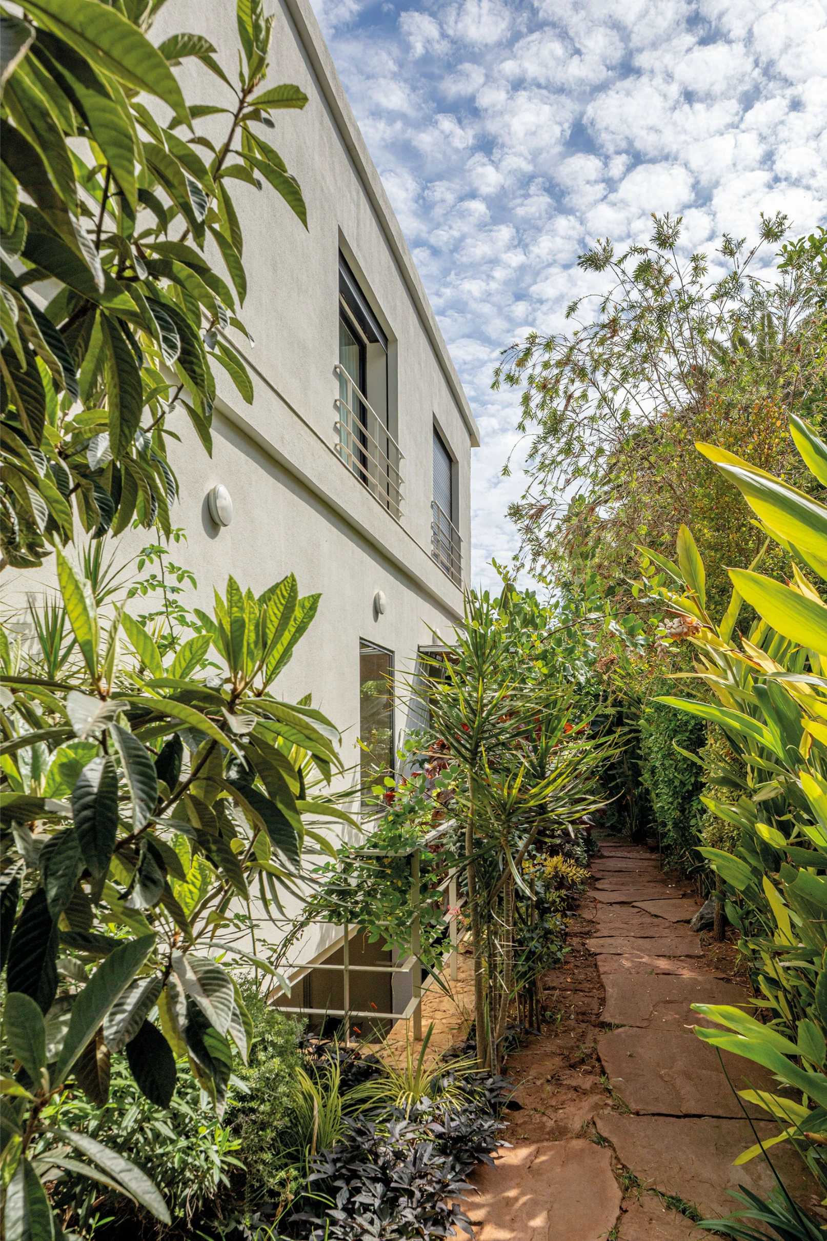 Villa S